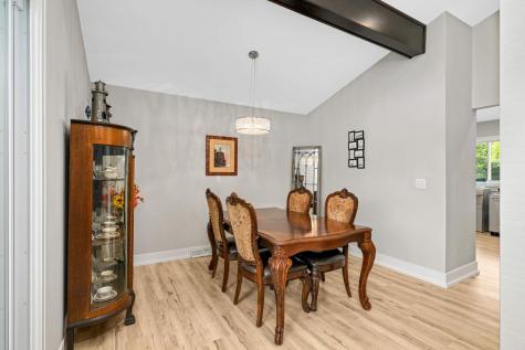 230 Maple Island Road Burnsville MN 55306