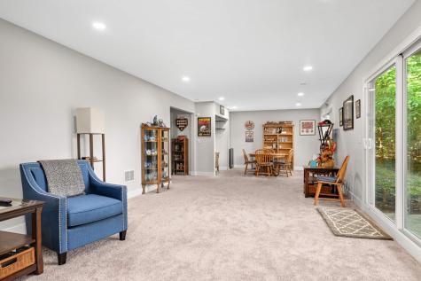 230 Maple Island Road Burnsville MN 55306