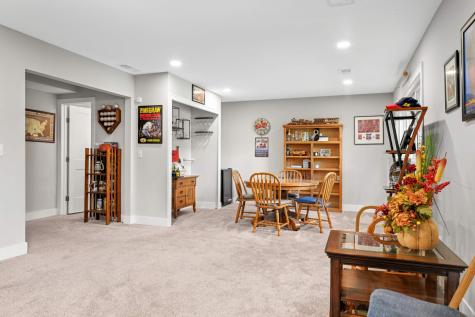 230 Maple Island Road Burnsville MN 55306
