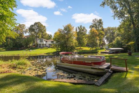 230 Maple Island Road Burnsville MN 55306