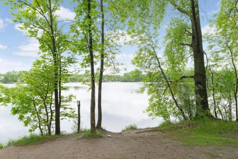 230 Maple Island Road Burnsville MN 55306