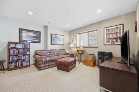 3200 7th Avenue N Moorhead MN 56560