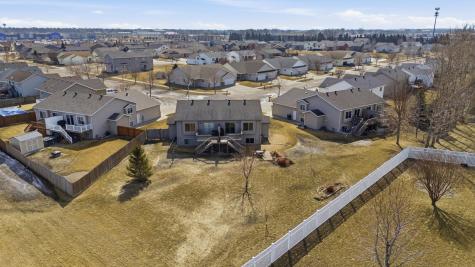 3200 7th Avenue N Moorhead MN 56560