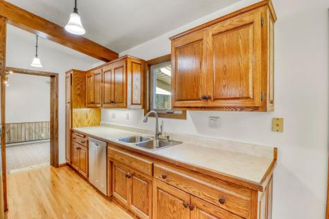 530 Cedar Lane Moorhead MN 56560