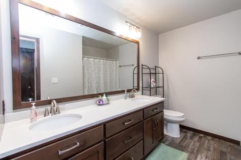 3914 31st Street S Moorhead MN 56560