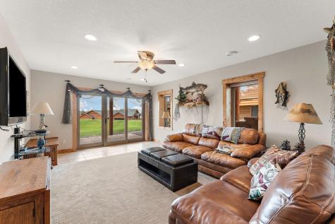 20530 487th Street Mcgregor MN 55760