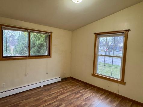 301 S 4th Street Olivia MN 56277
