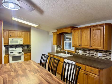 301 S 4th Street Olivia MN 56277