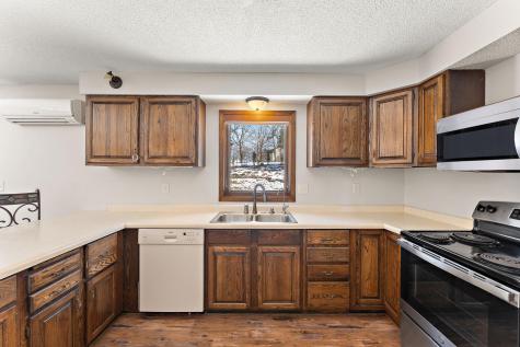 8290 Angus Avenue Inver Grove Heights MN 55077