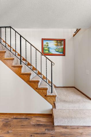 8290 Angus Avenue Inver Grove Heights MN 55077