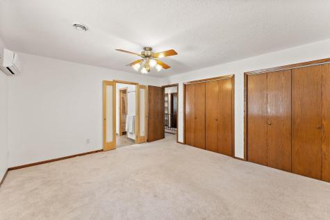 8290 Angus Avenue Inver Grove Heights MN 55077