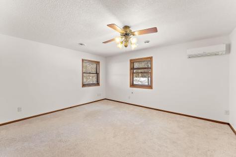 8290 Angus Avenue Inver Grove Heights MN 55077