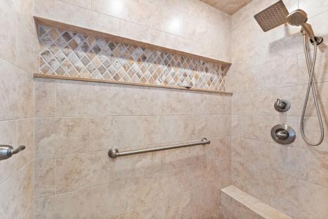 8290 Angus Avenue Inver Grove Heights MN 55077
