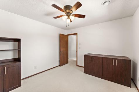 8290 Angus Avenue Inver Grove Heights MN 55077
