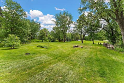 8290 Angus Avenue Inver Grove Heights MN 55077