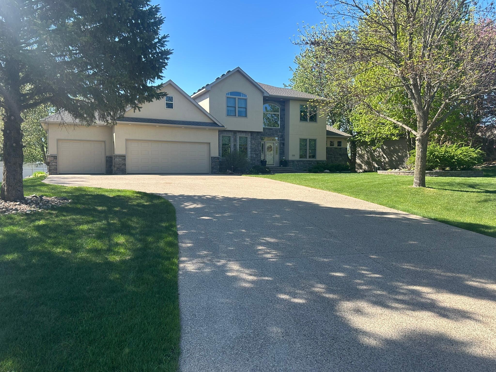 3506 W Eagle Ridge Drive Willmar MN 56201