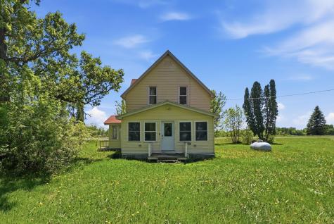8005 381st Avenue NW Dalbo MN 55017