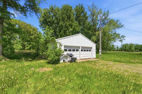 8005 381st Avenue NW Dalbo MN 55017