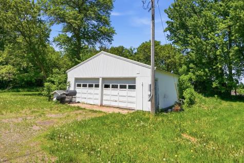 8005 381st Avenue NW Dalbo MN 55017