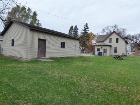 1209 2nd Avenue S Moorhead MN 56560