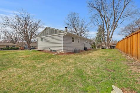 1220 Oak Street W Stillwater MN 55082