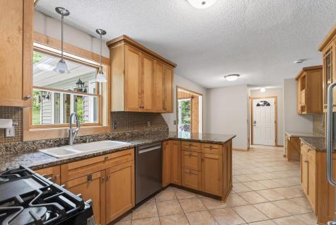 113 E 135th Street Burnsville MN 55337