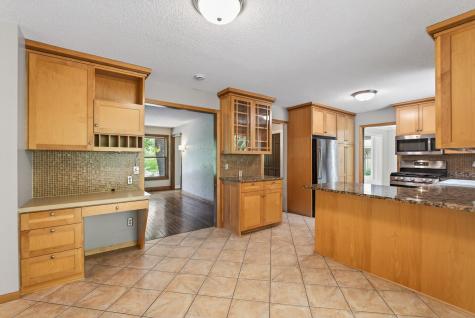 113 E 135th Street Burnsville MN 55337