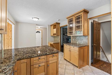 113 E 135th Street Burnsville MN 55337