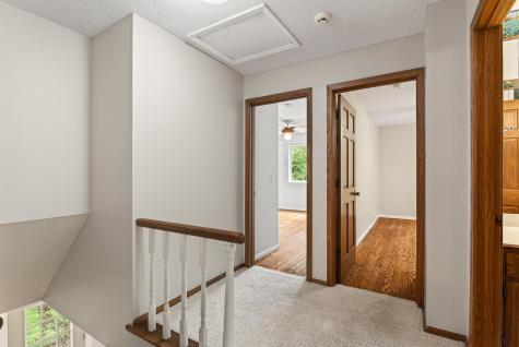 113 E 135th Street Burnsville MN 55337