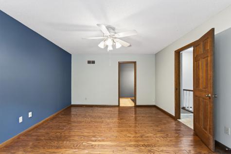 113 E 135th Street Burnsville MN 55337