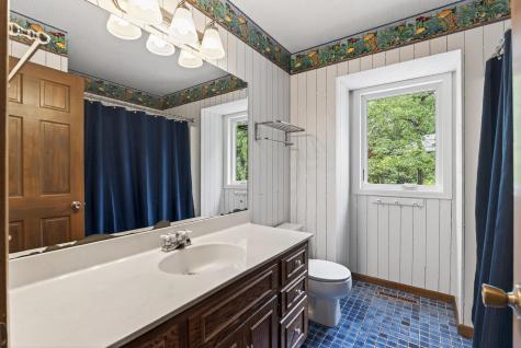 113 E 135th Street Burnsville MN 55337