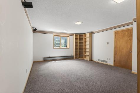113 E 135th Street Burnsville MN 55337