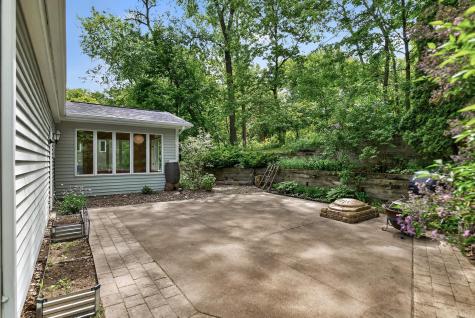 113 E 135th Street Burnsville MN 55337