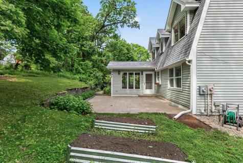 113 E 135th Street Burnsville MN 55337
