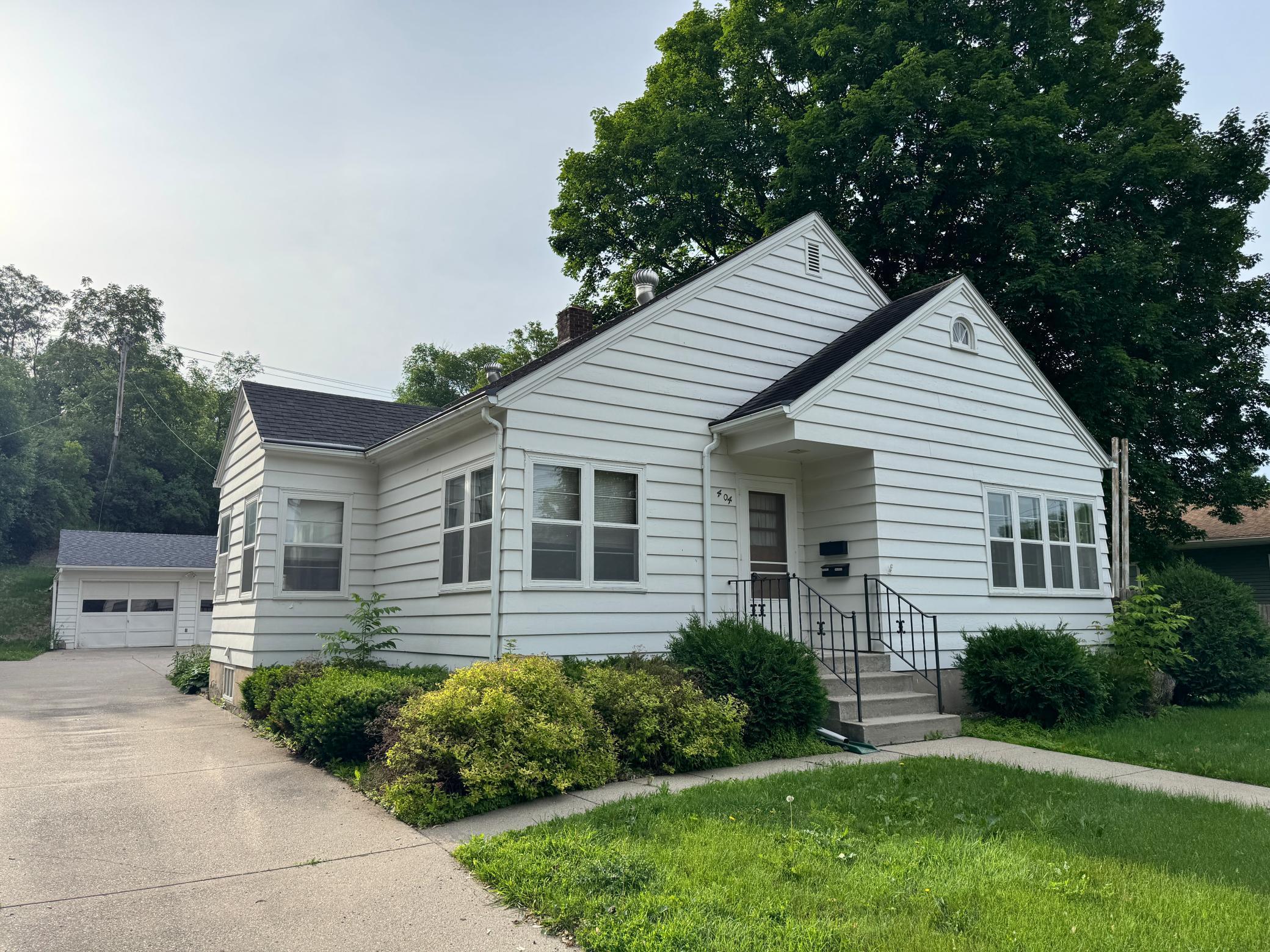 404 N Vine Street Fergus Falls MN 56537