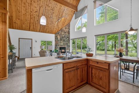 37618 Sugar Maple Lane Montgomery MN 56069