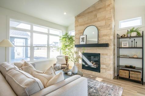 6532 Sun Valley Boulevard Horace ND 58047