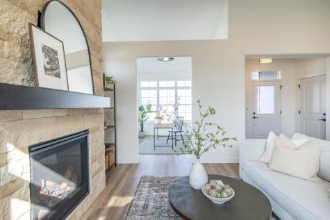 6532 Sun Valley Boulevard Horace ND 58047