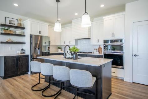 6532 Sun Valley Boulevard Horace ND 58047