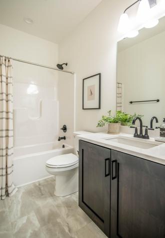 6532 Sun Valley Boulevard Horace ND 58047