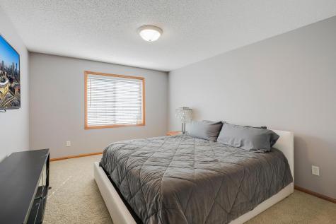 18915 Inca Avenue Lakeville MN 55044