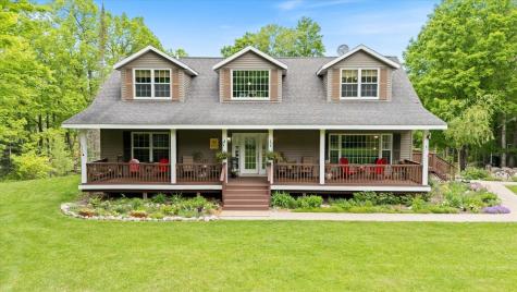 19632 County Road 434 Bovey MN 55709
