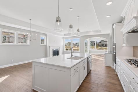 48 Spring Farm Road North Oaks MN 55127