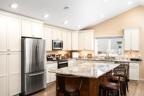 18 Amber Lane Esko MN 55733