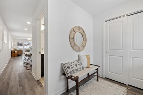2034 James Avenue N Minneapolis MN 55411