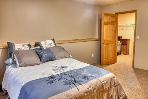 13190 Avocet Street NW Coon Rapids MN 55448
