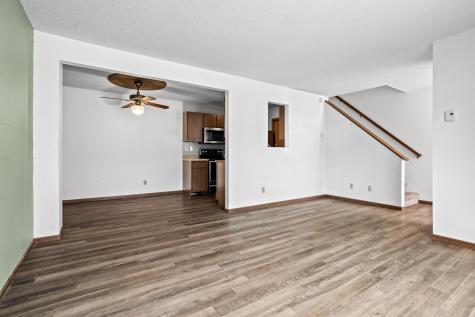2260 30 1/2 Avenue S Fargo ND 58103