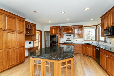 75 River Bluff Place NW Rochester MN 55901