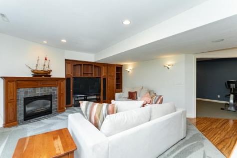 75 River Bluff Place NW Rochester MN 55901