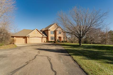 75 River Bluff Place NW Rochester MN 55901